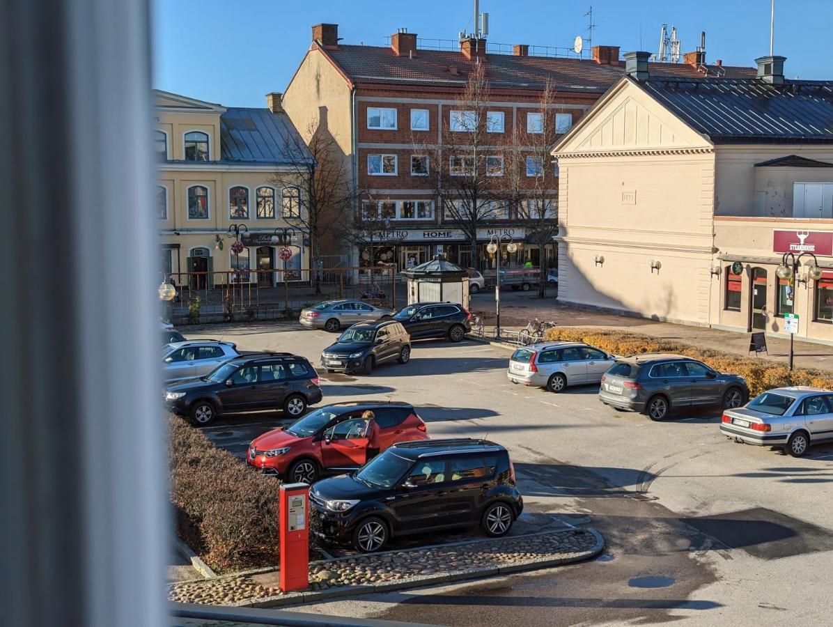 Hotell Bro Кристинехамн Экстерьер фото